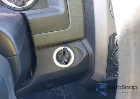 2014 Ram 1500 Express z USA, uszkodzony, nr VIN 1C6RR7FT3ES335554